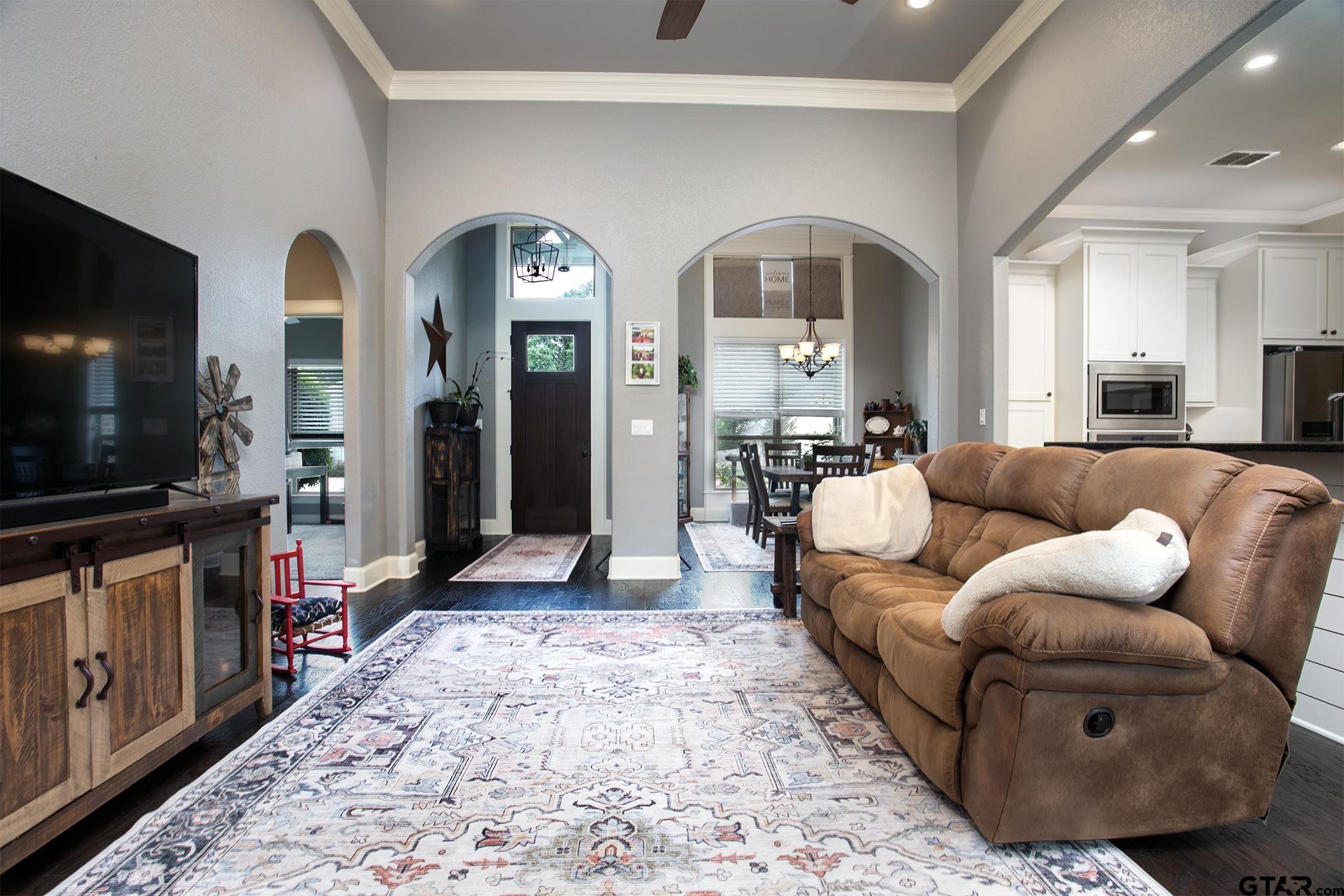 18847 Spanish Oak Ct