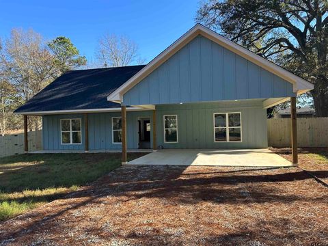 A home in Quitman