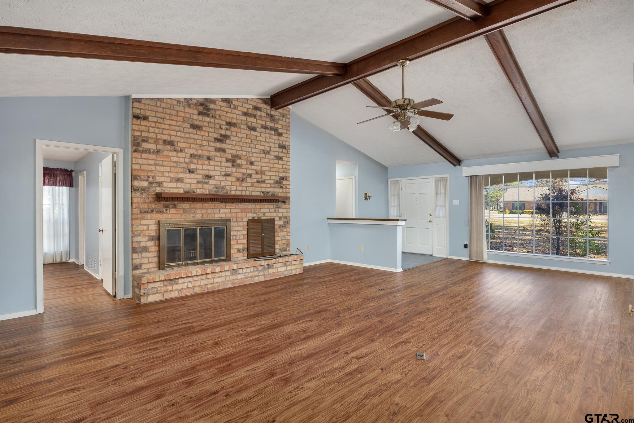 126 Hideaway Lane East