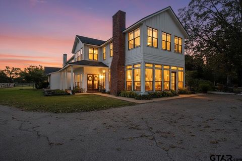 395 County Road 2482 Mineola TX 75773