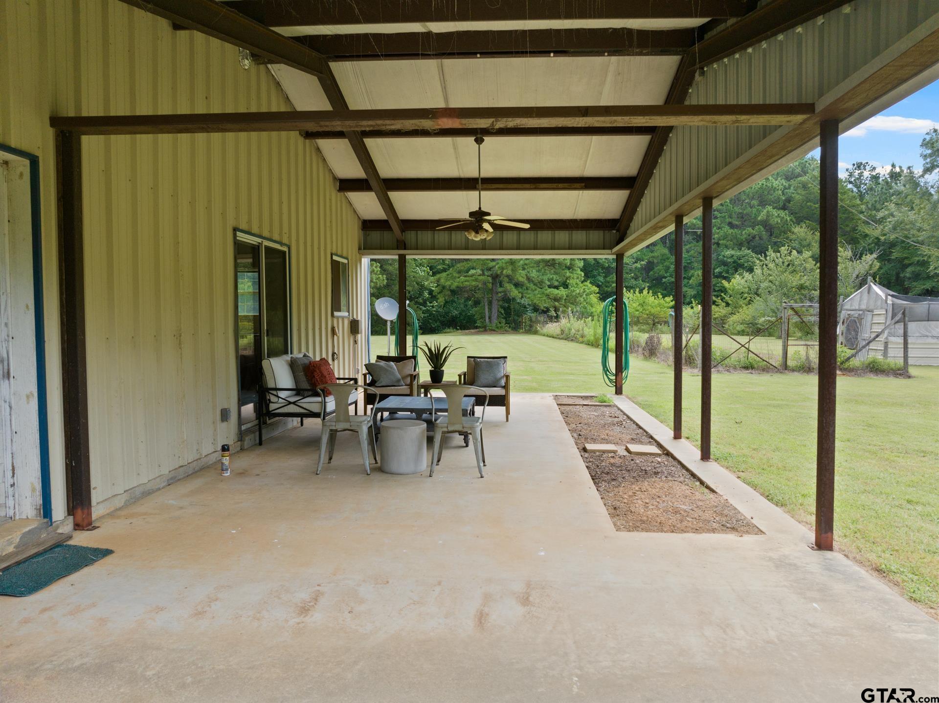 15224 Hwy 144 N