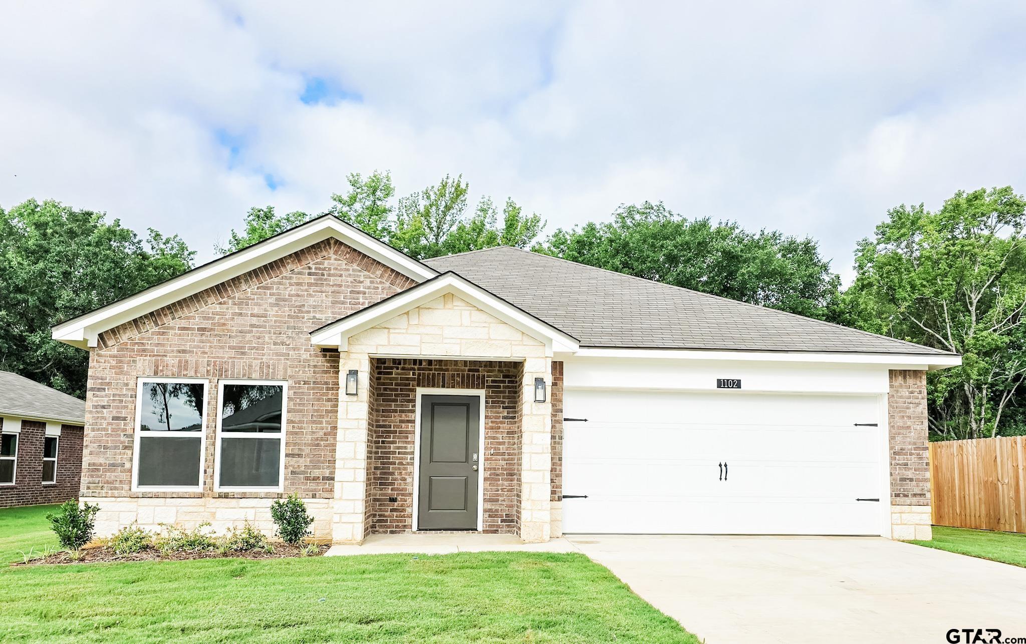 1102 Park Meadows Dr.