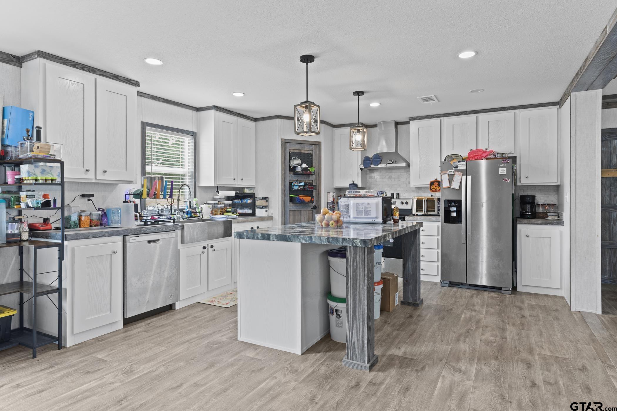 18422 County Road 322
