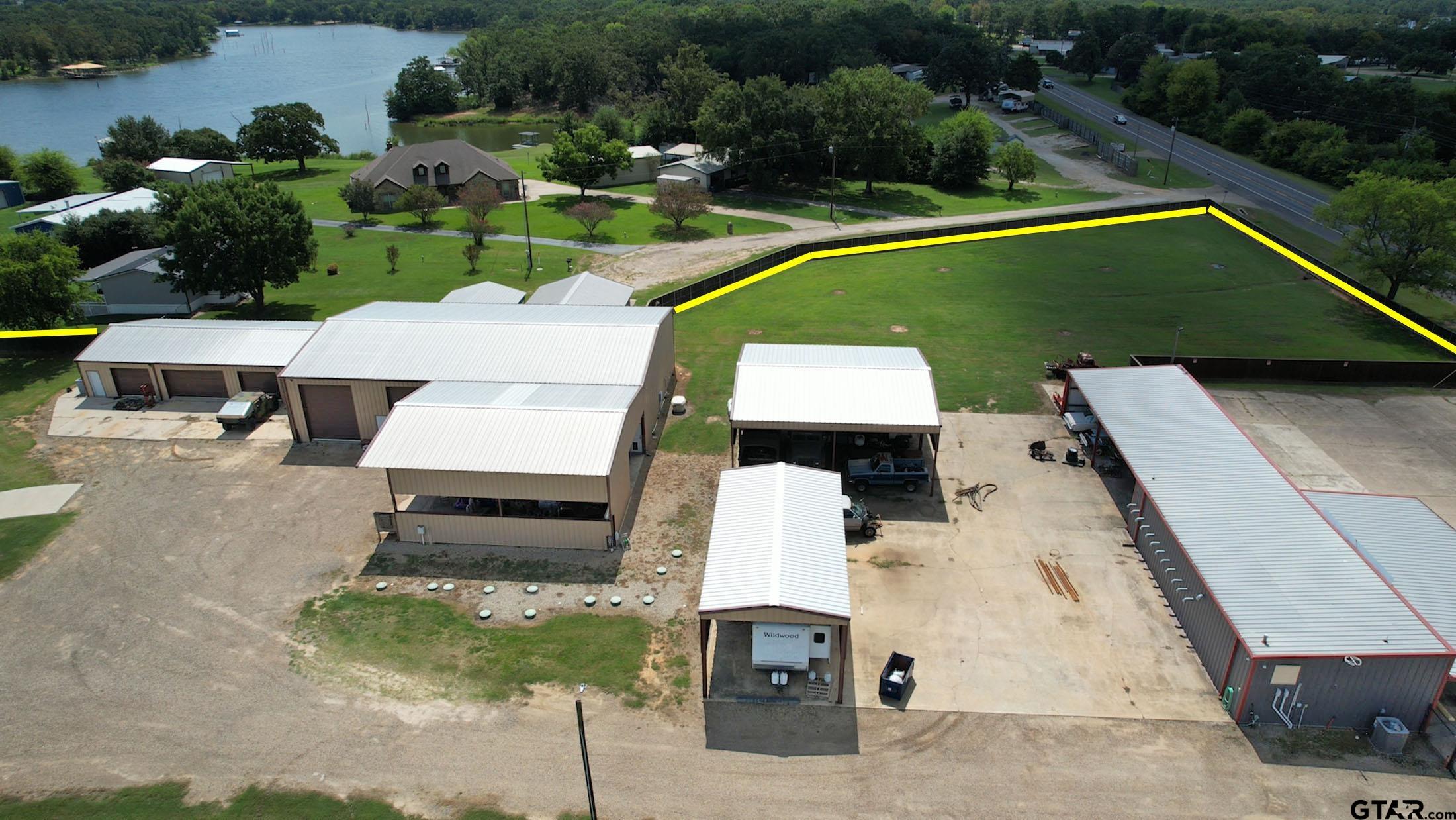 3018 W HWY 154