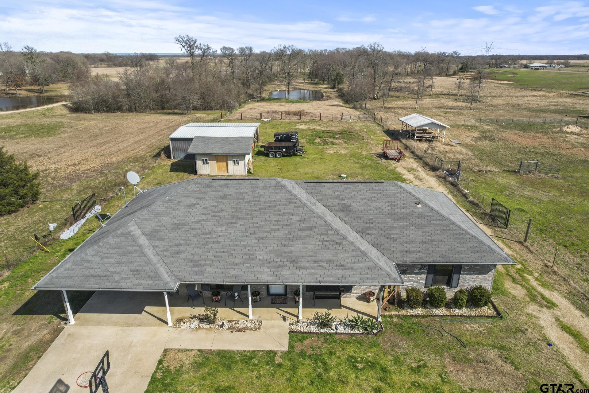 1960 NW County Road 1030