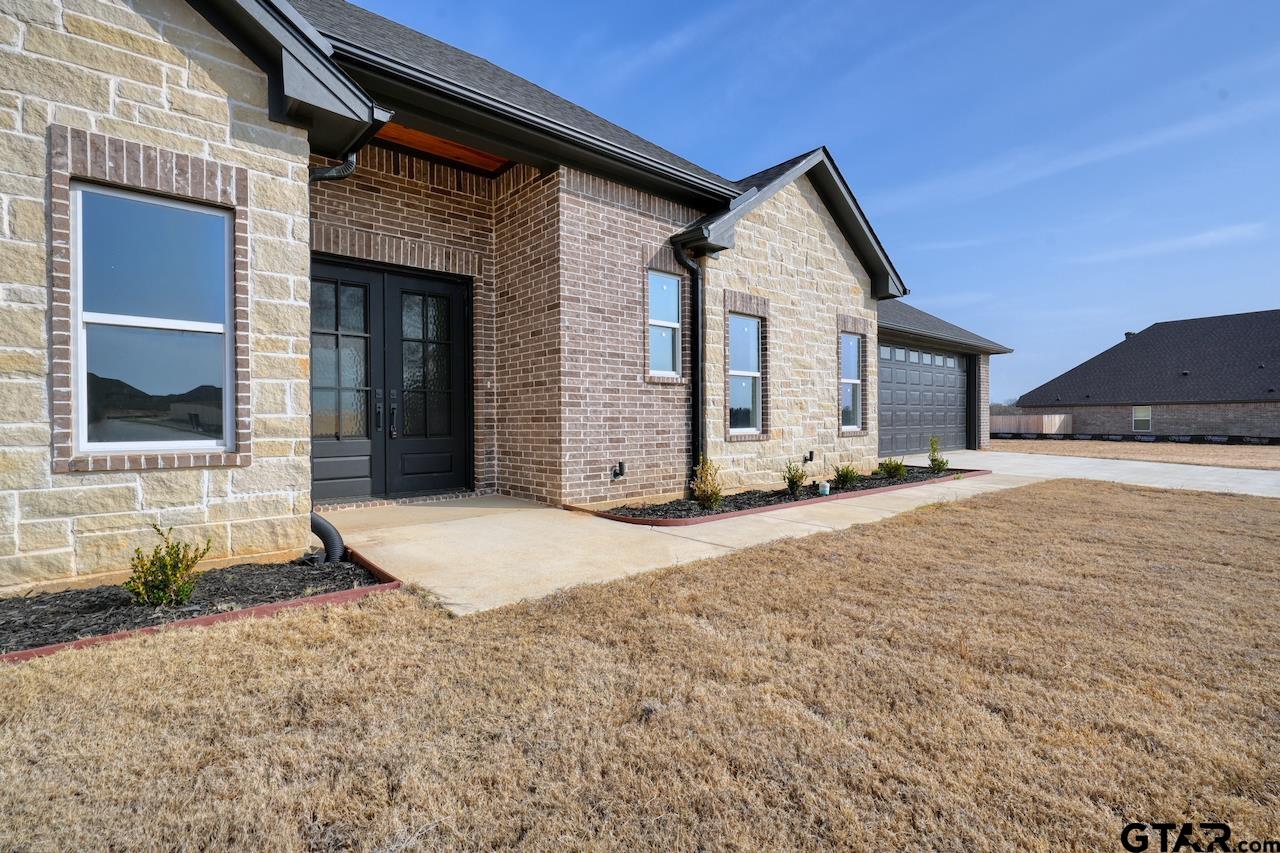 636 Prince Ln