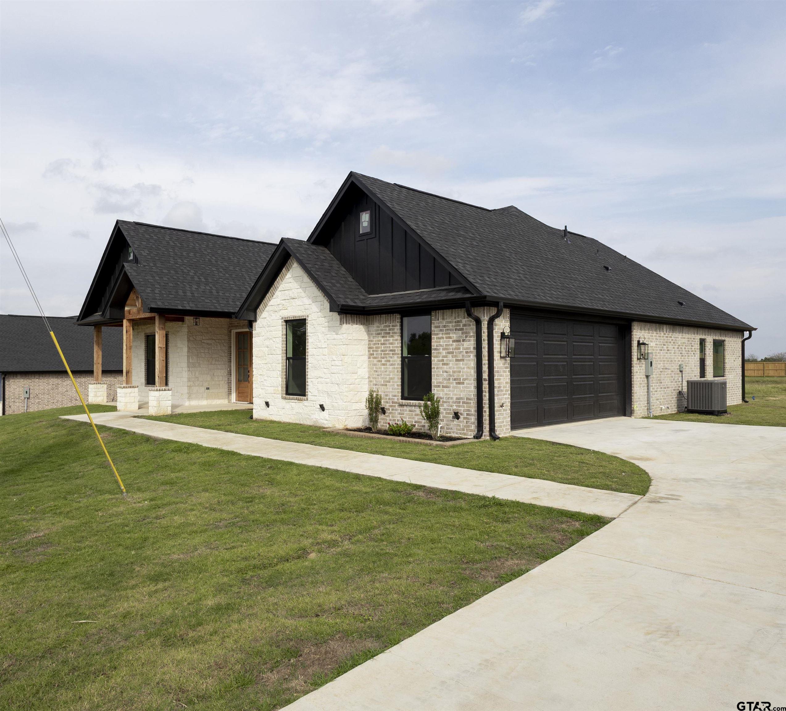 15584 County Road 434