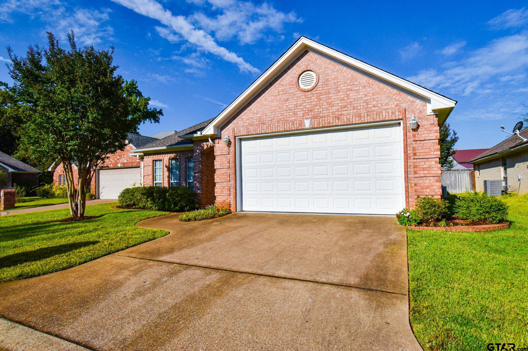 5133 Avenham Ct