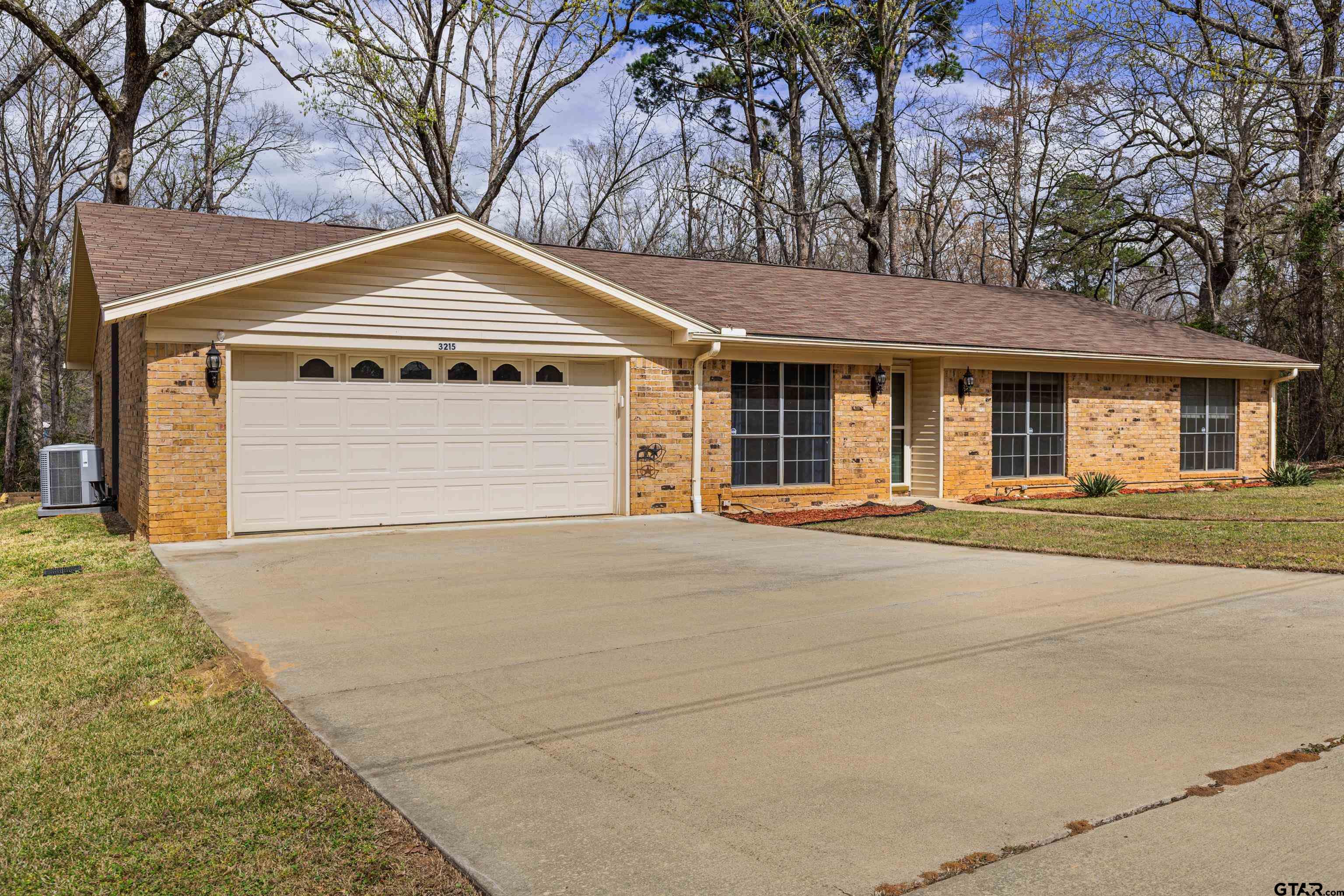 3215 Restview Street