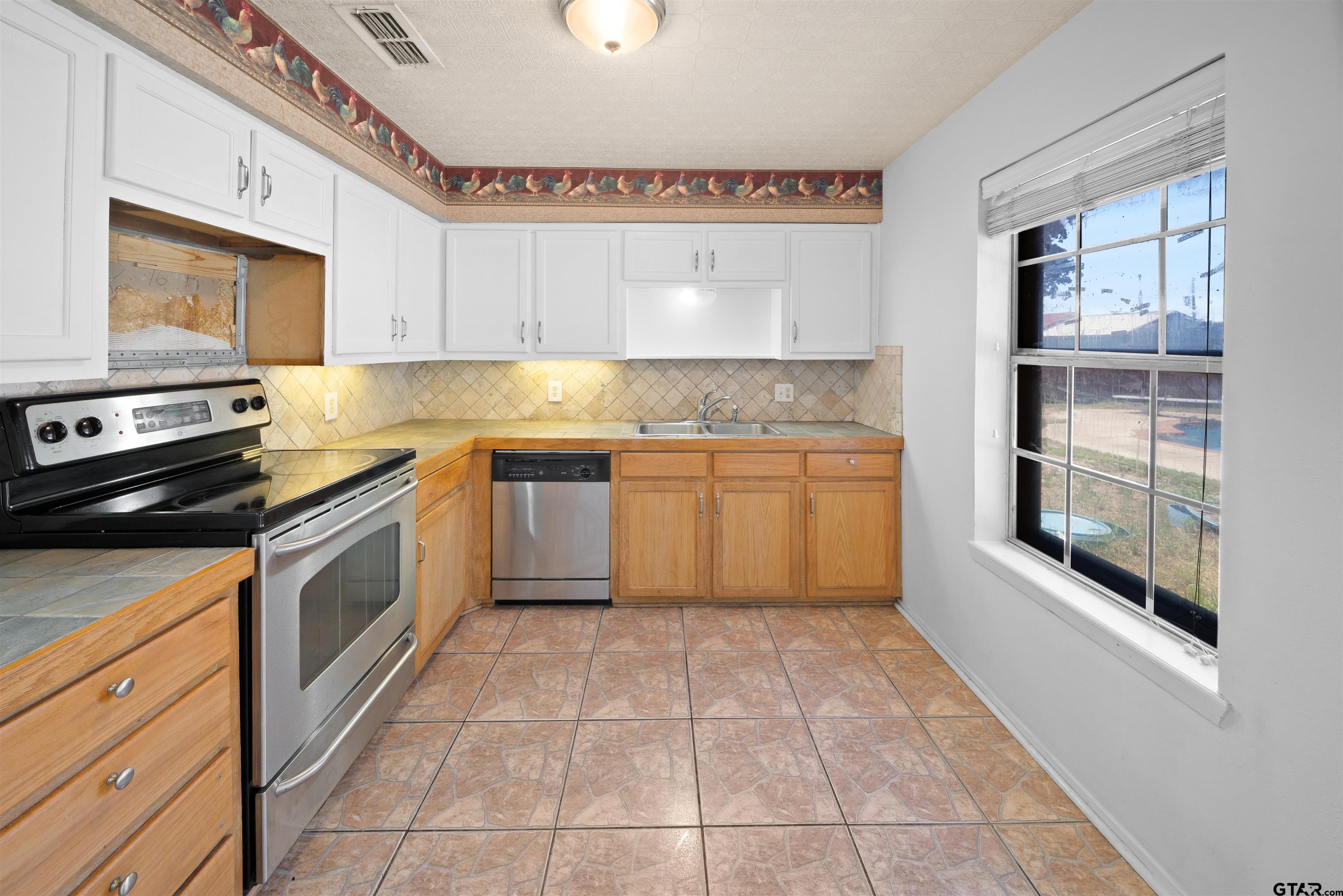 230 County Road 2302