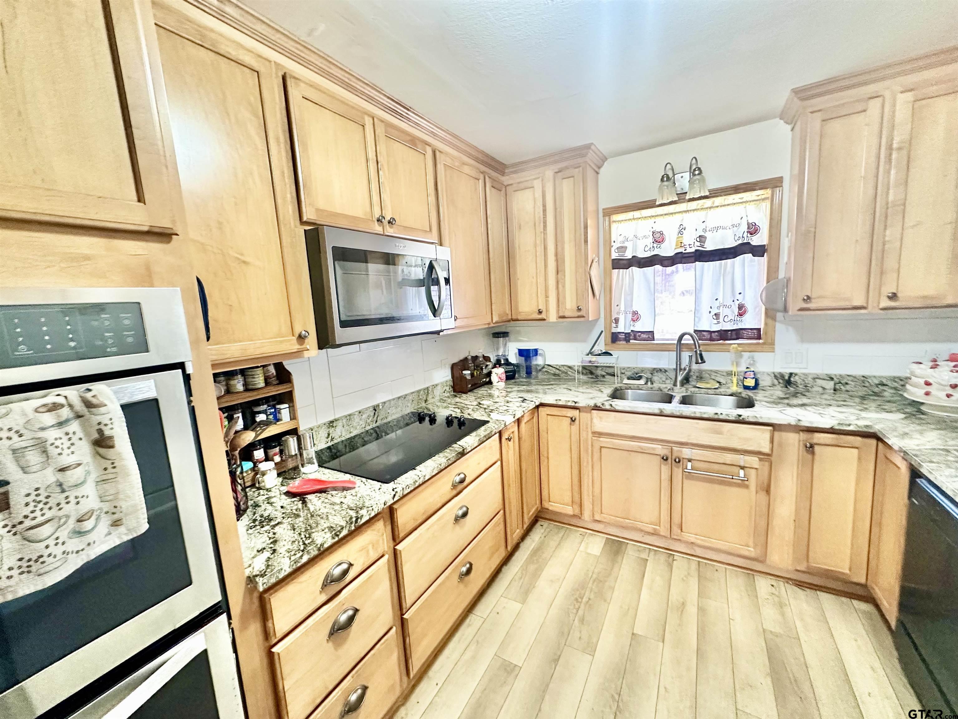 804 RANGE RD