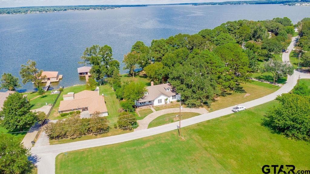 21997 Blue Water Rd