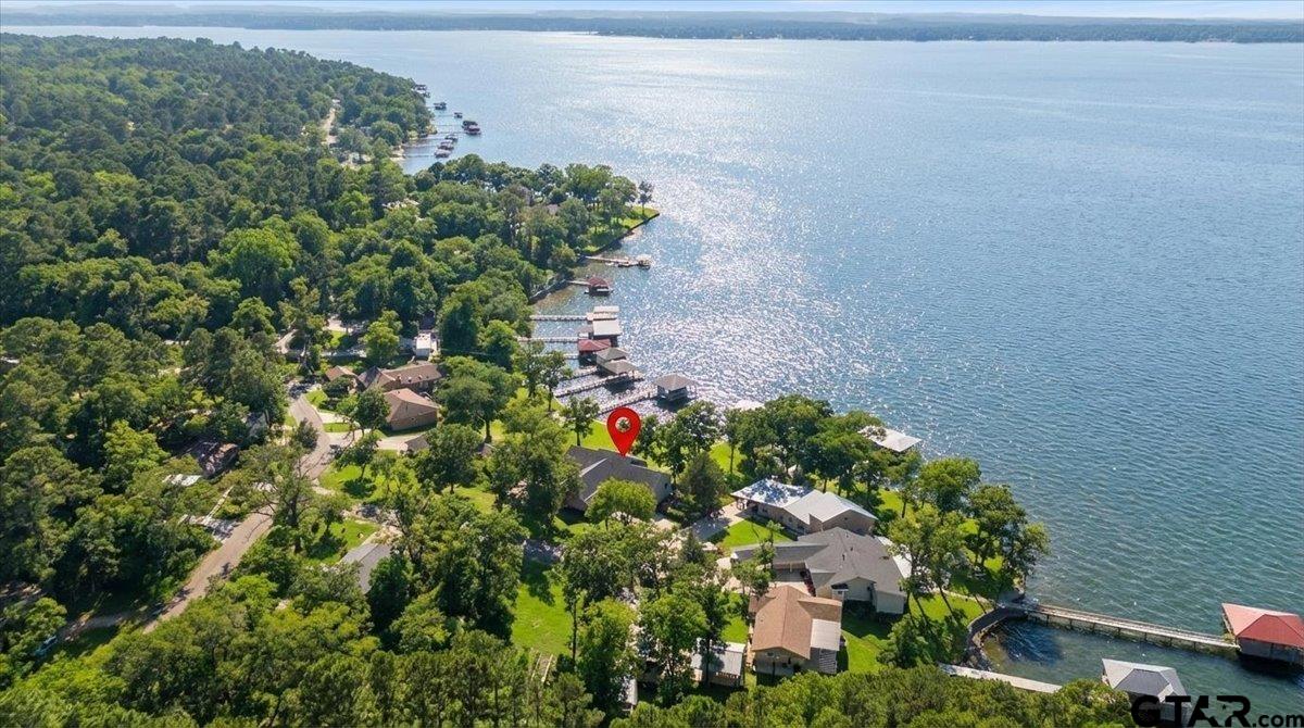 20520 Clear Water Circle