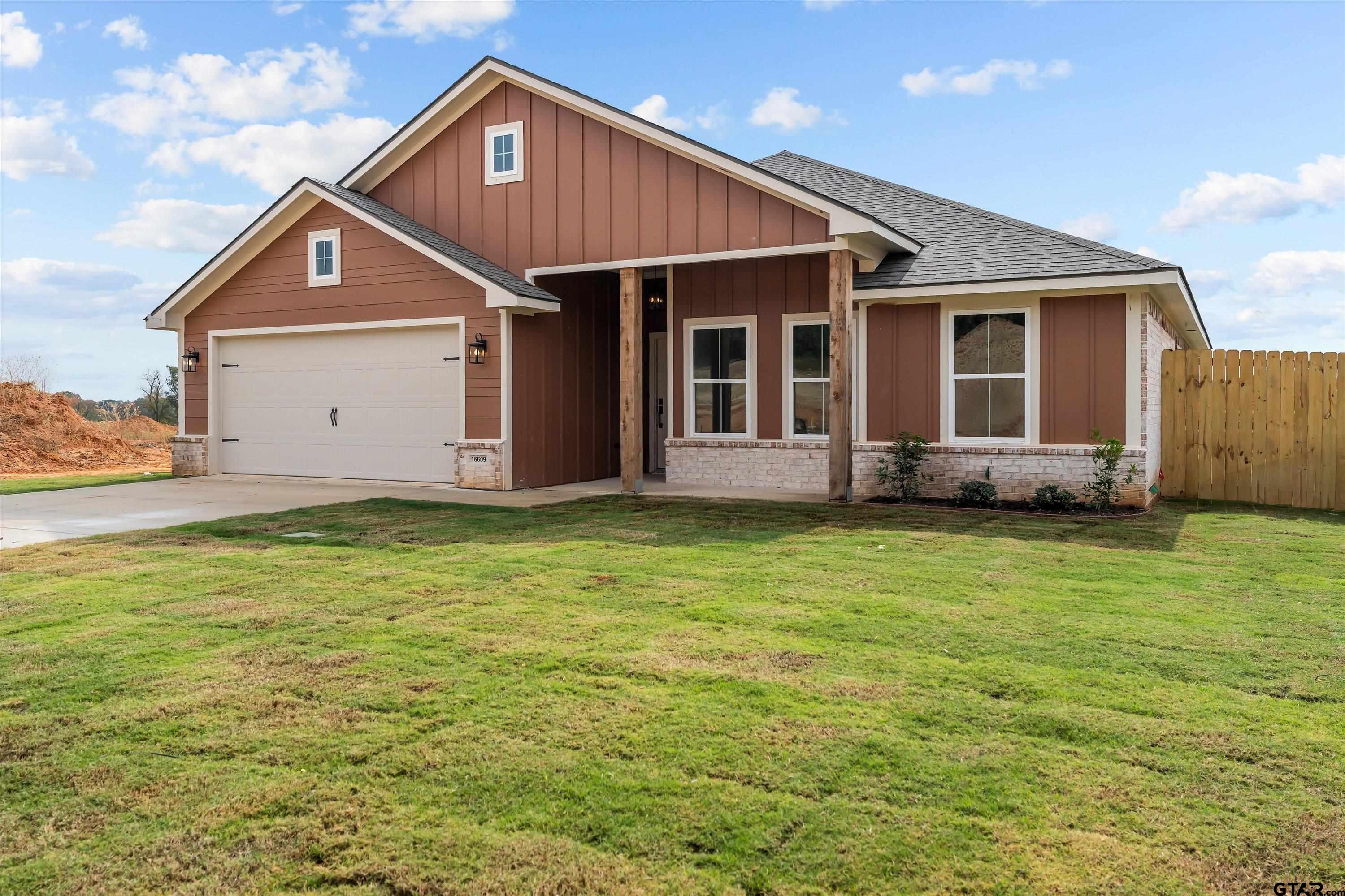 16609 Crossing Circle