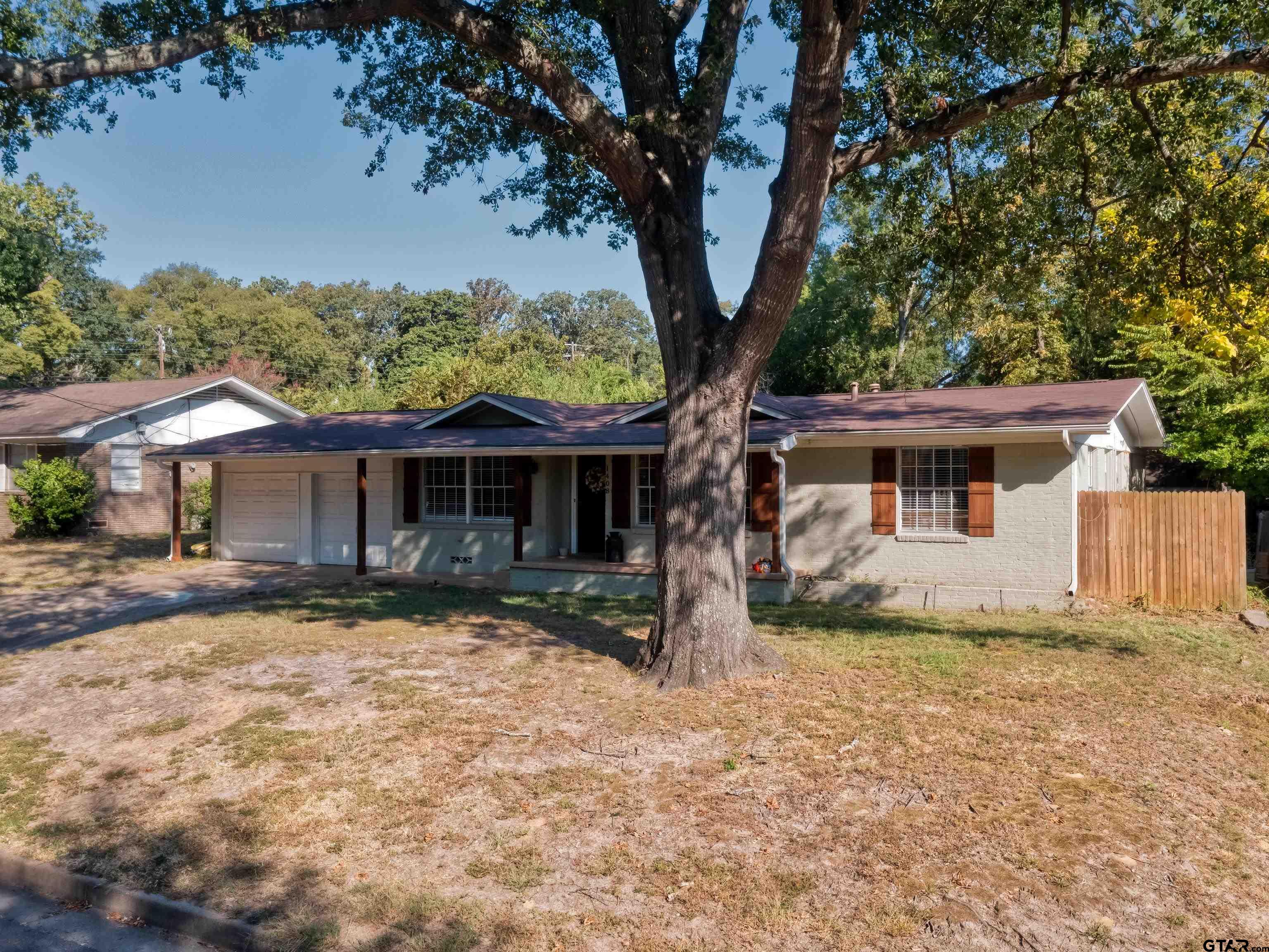 1408 Westfield ST.