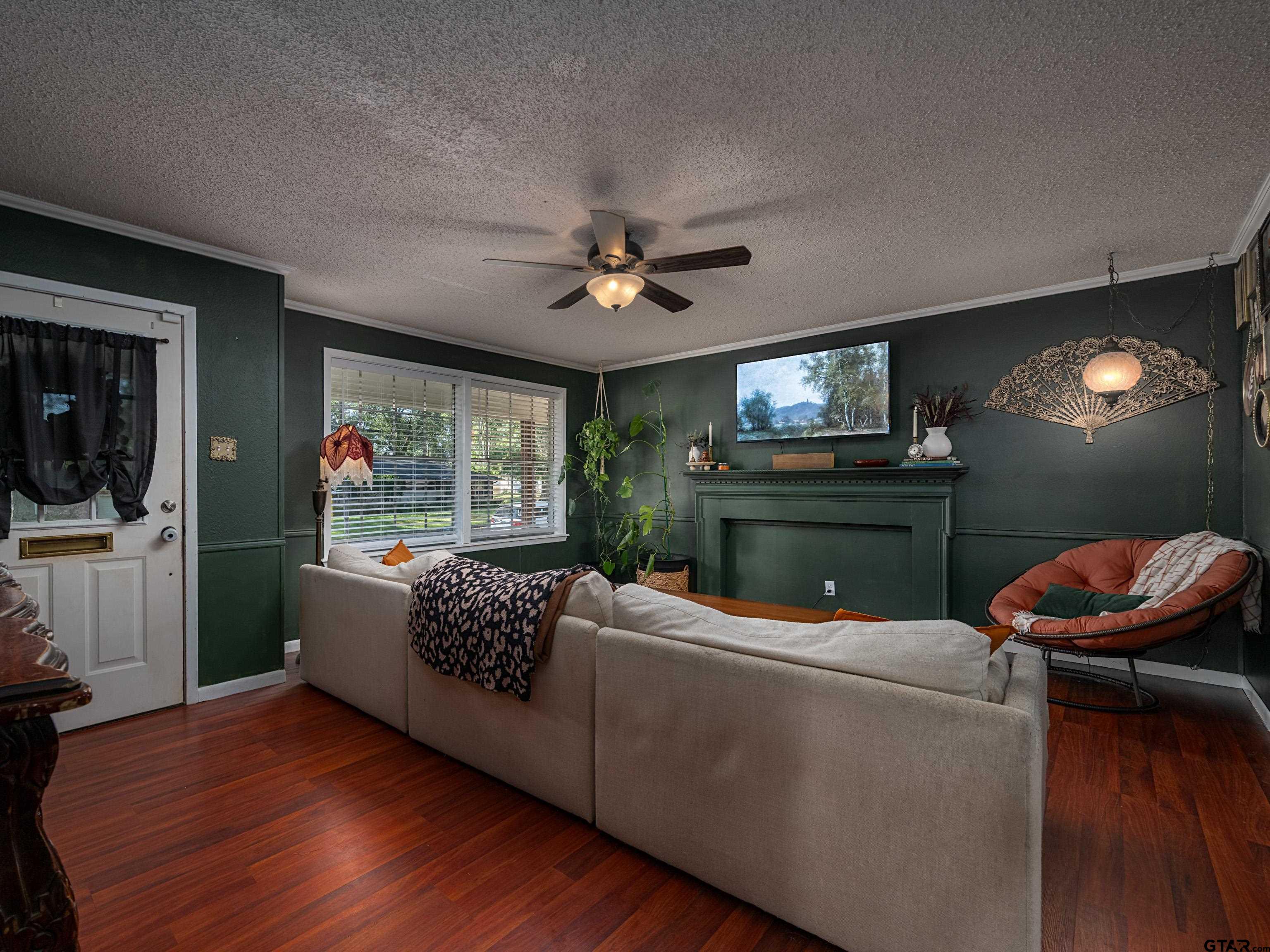 1408 Westfield ST.
