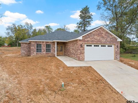 A home in Mt Pleasant