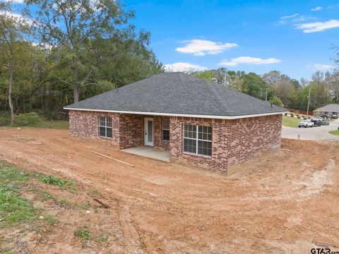 A home in Mt Pleasant