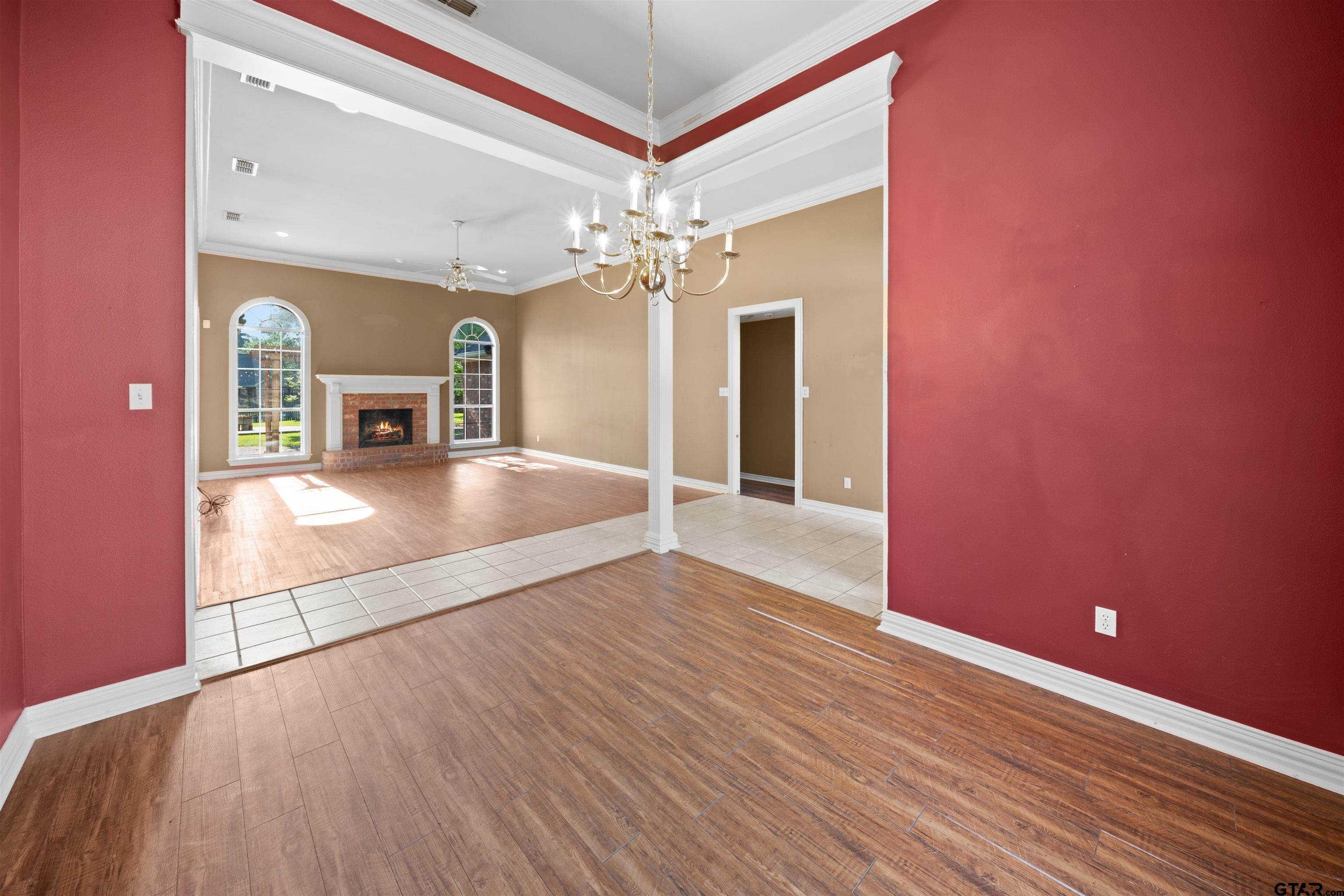 14381 Cedarwood Cir