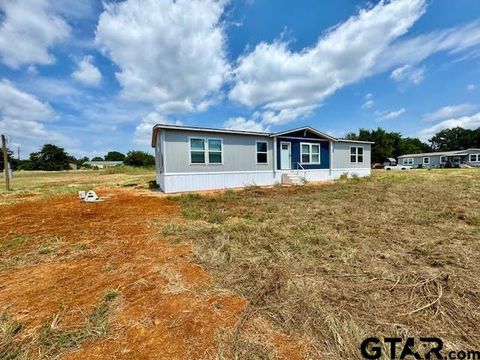 A home in Bullard