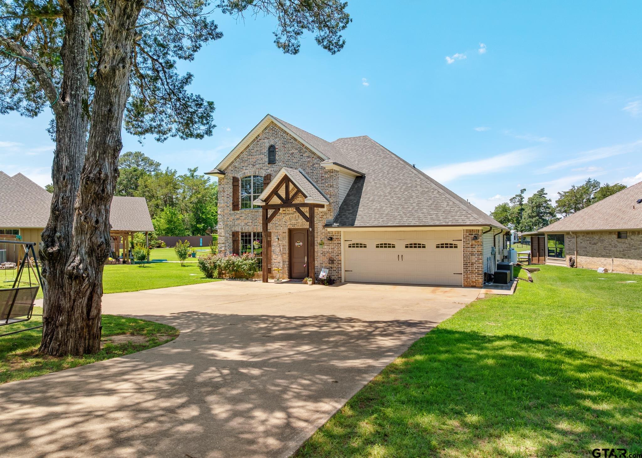 15981 Cedar Bay