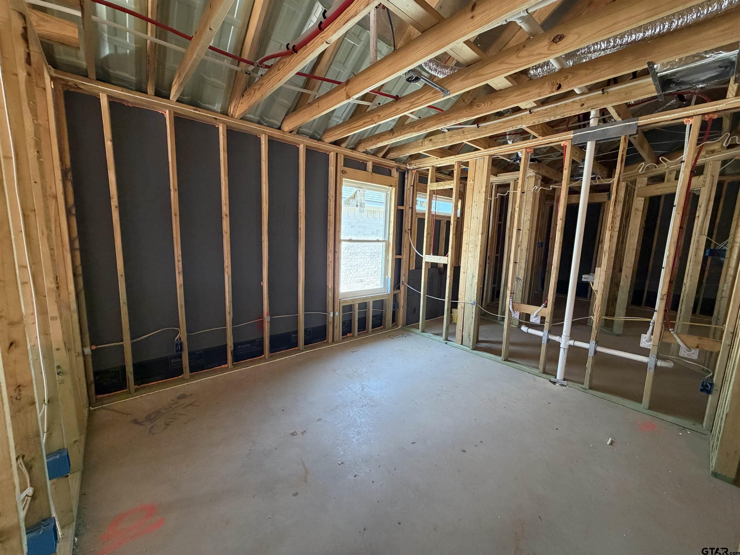7018 Cottage Square