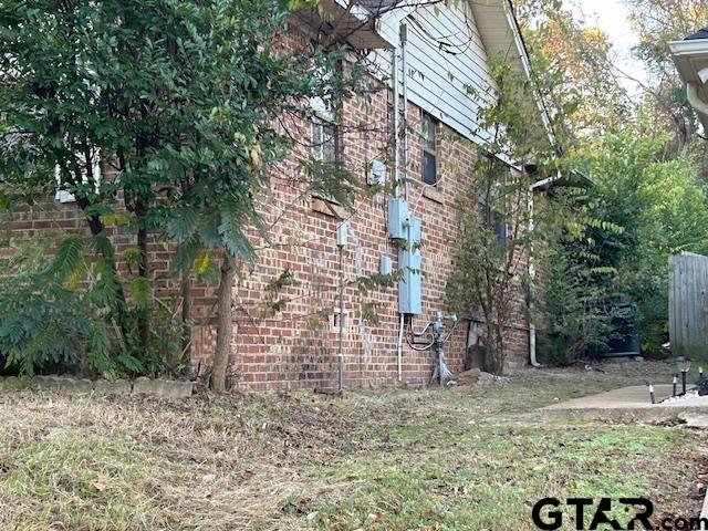 Tyler, Texas 75702, United States, 3 Bedrooms Bedrooms, ,2 BathroomsBathrooms,Residential,Pending,29067