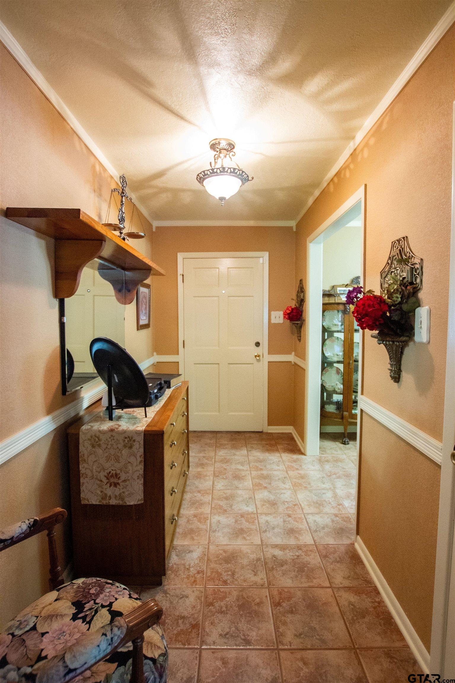 1011 Camille Dr