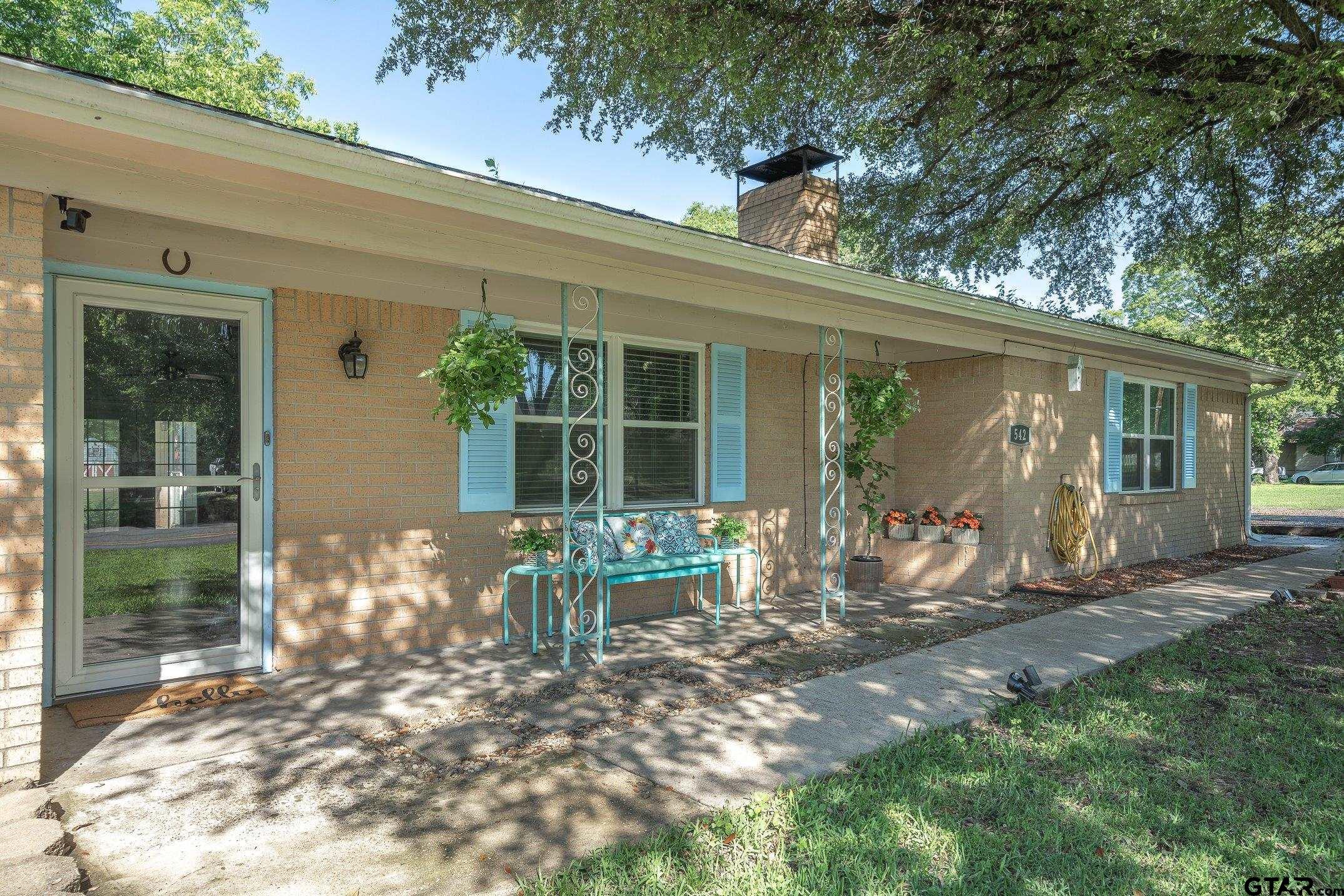 542 S South Houston