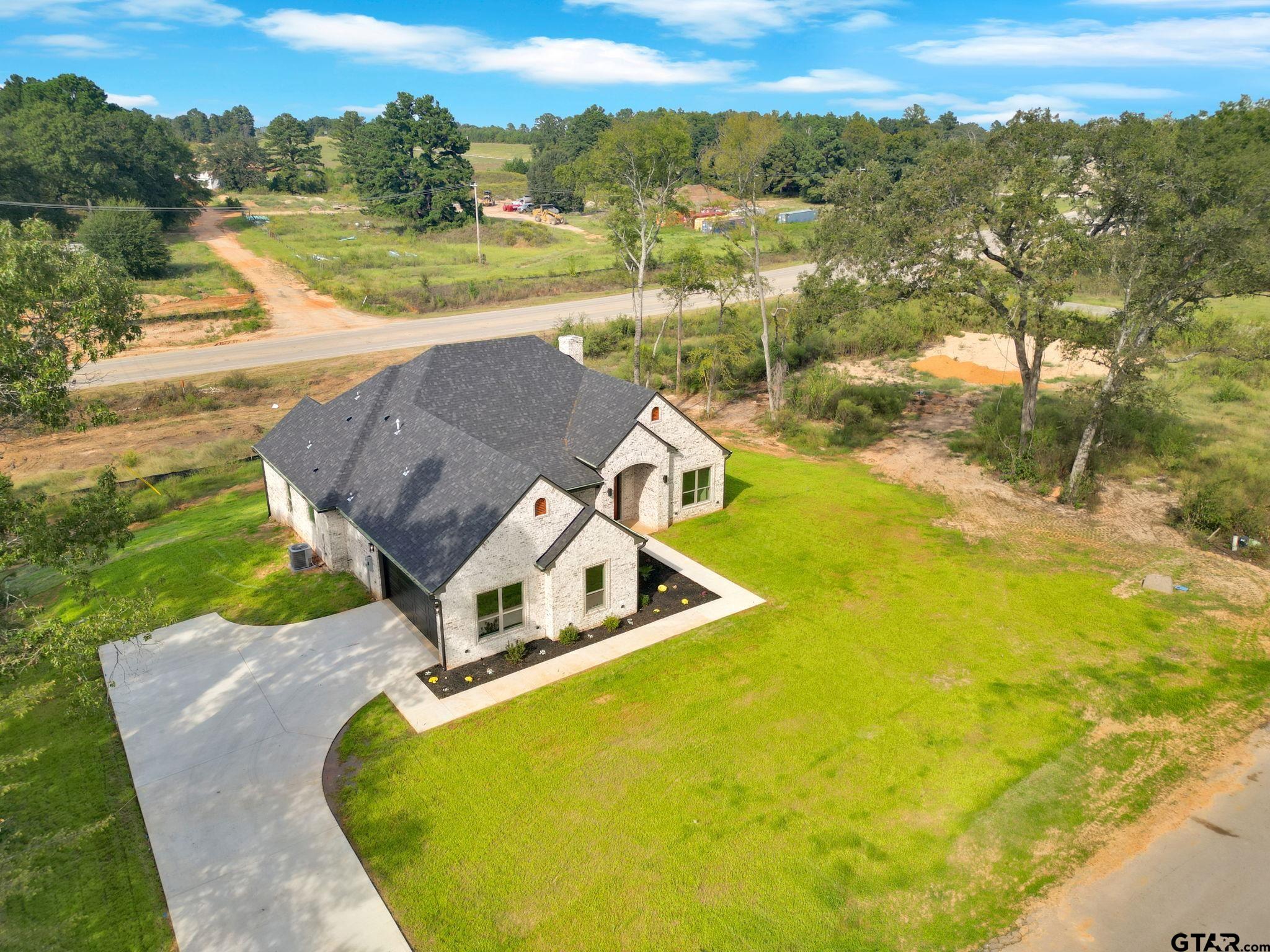 16618 Meadow Crest Dr