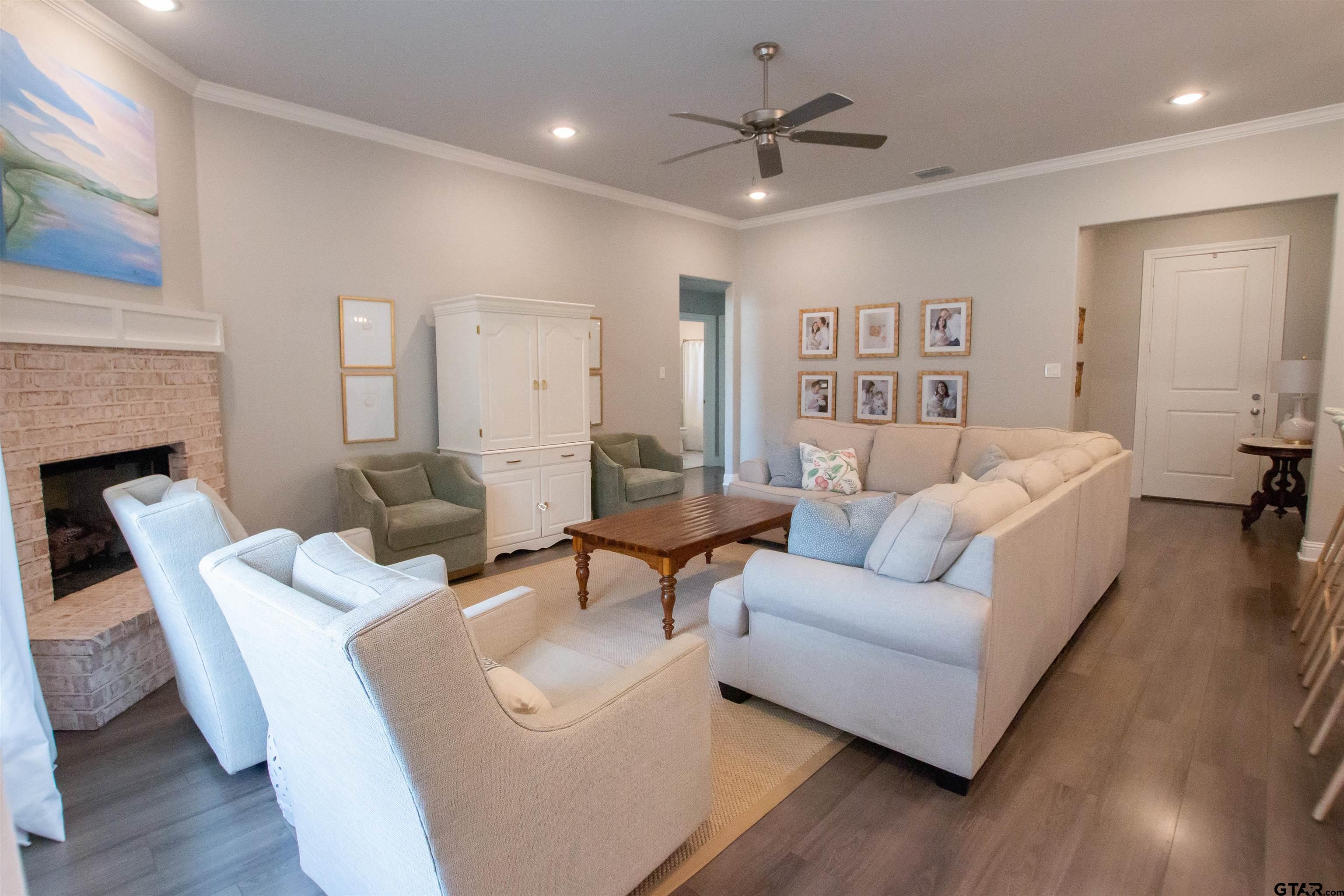 11462 Lindsey Garden Dr