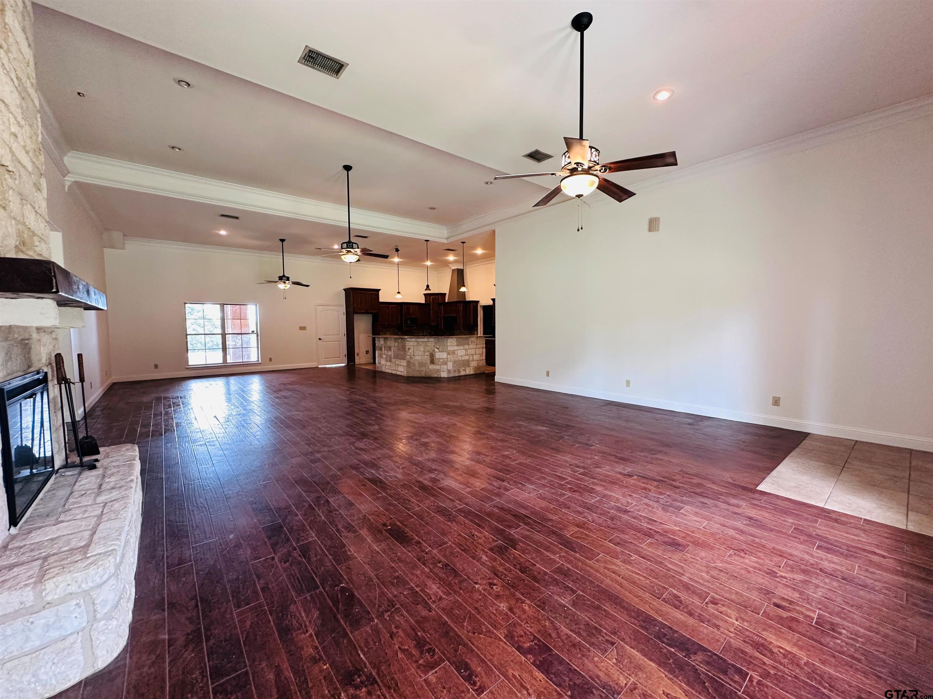 192 Randy St