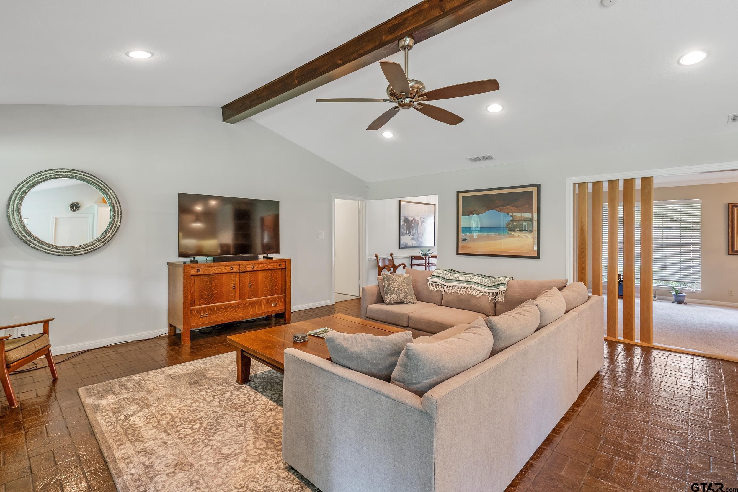 3310 Old Bullard Rd