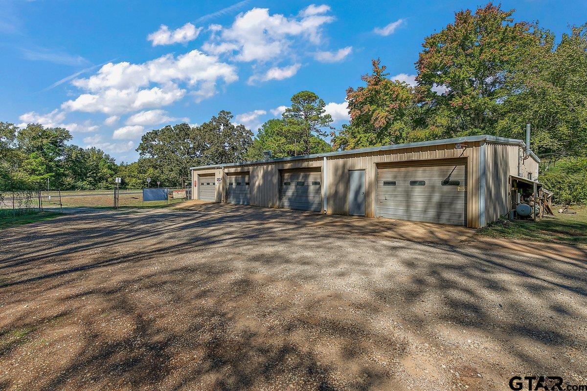 28524 US HWY 69 N
