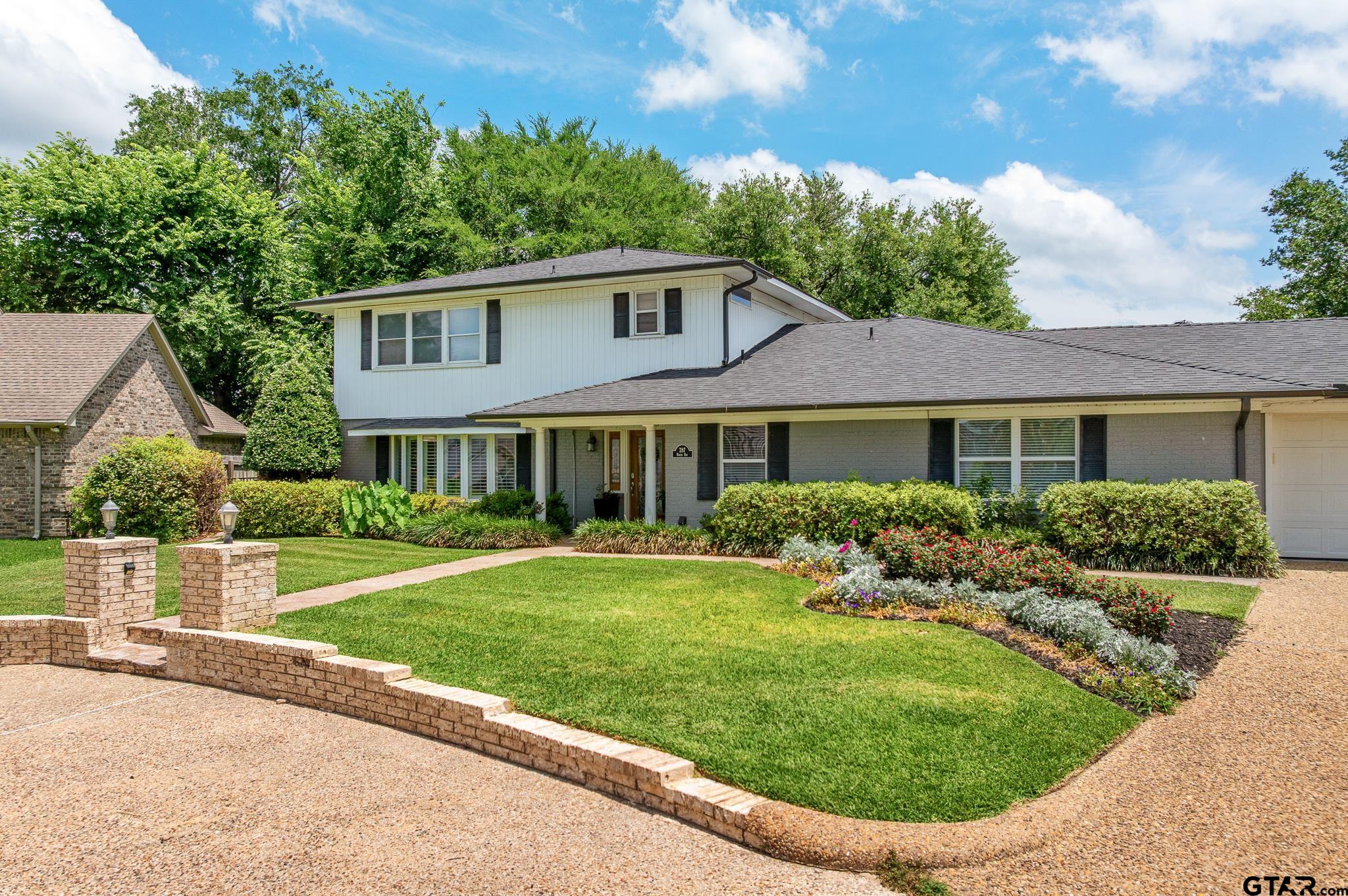 287 North Bay Drive