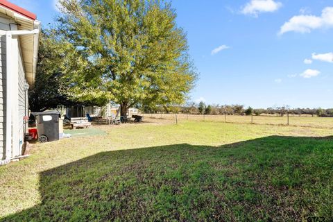 A home in Grand Saline