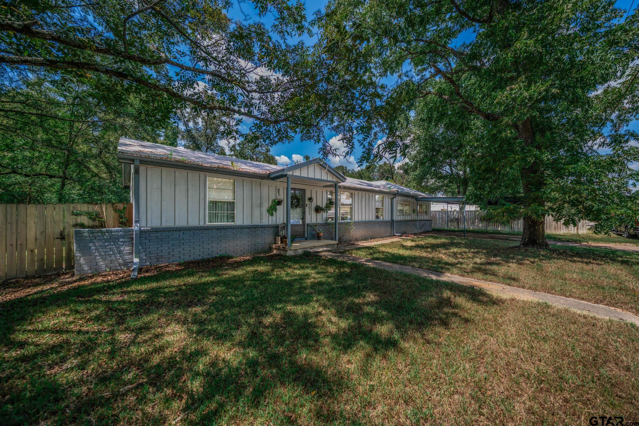 1511 Teachers Ridge