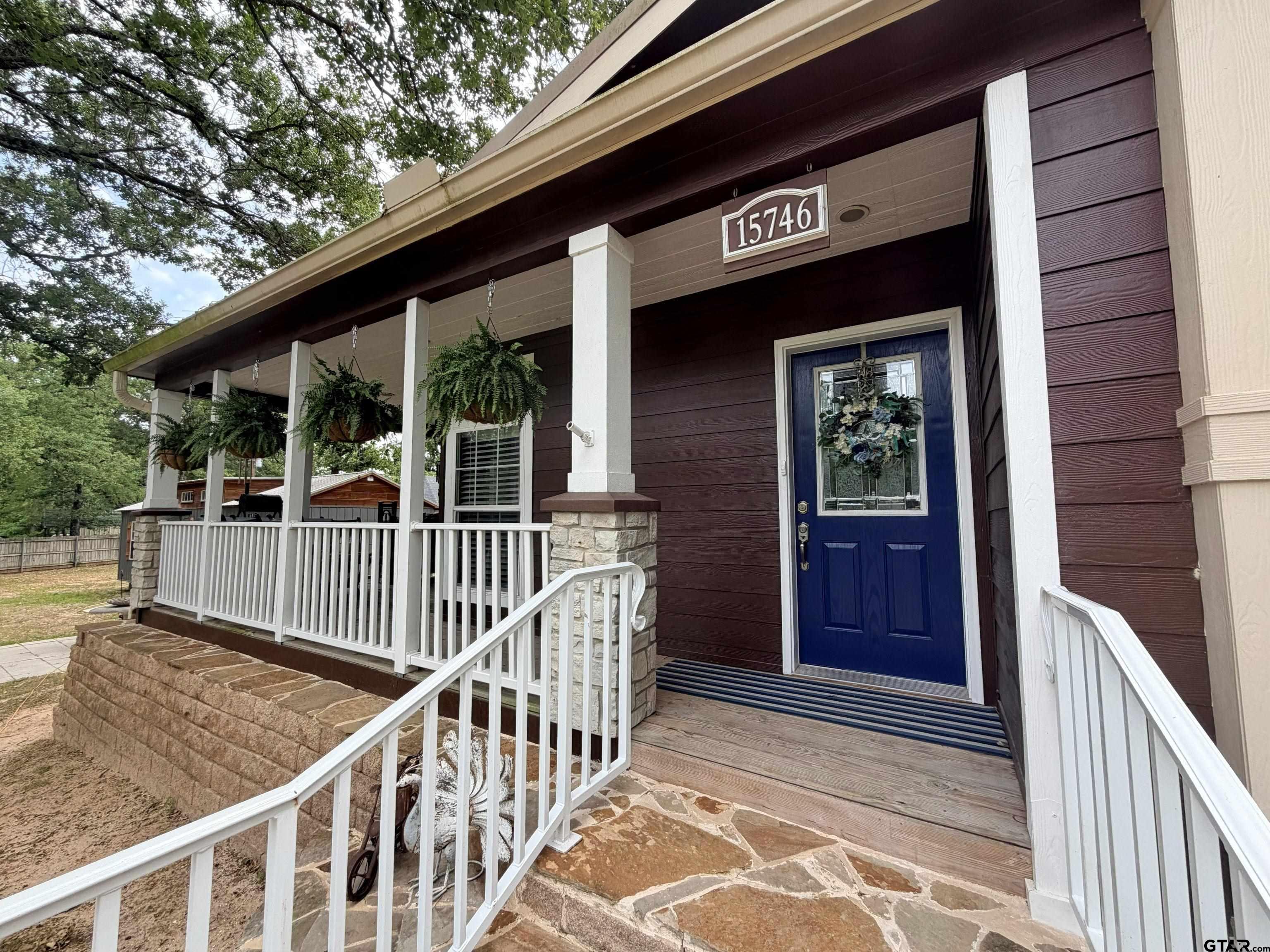 15746 Casa Verde