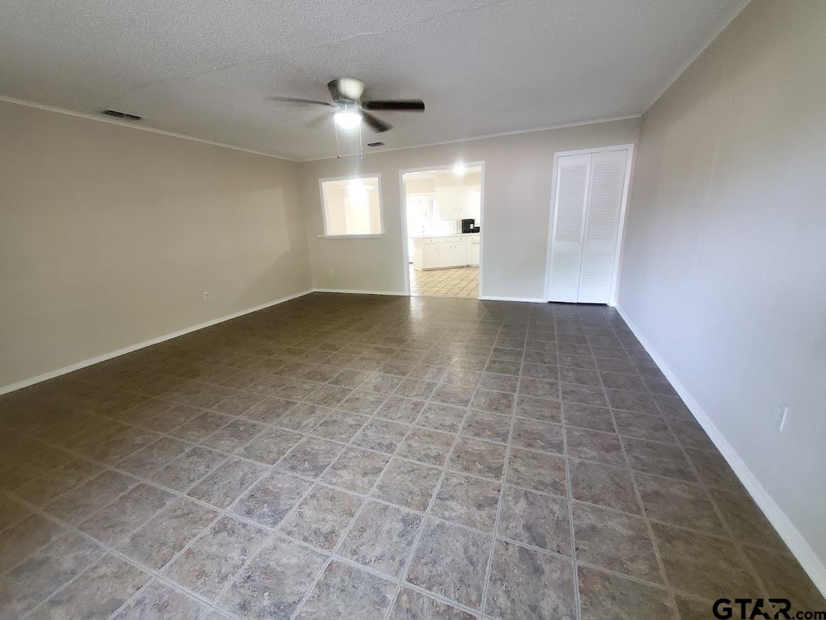 3105 Faith LN
