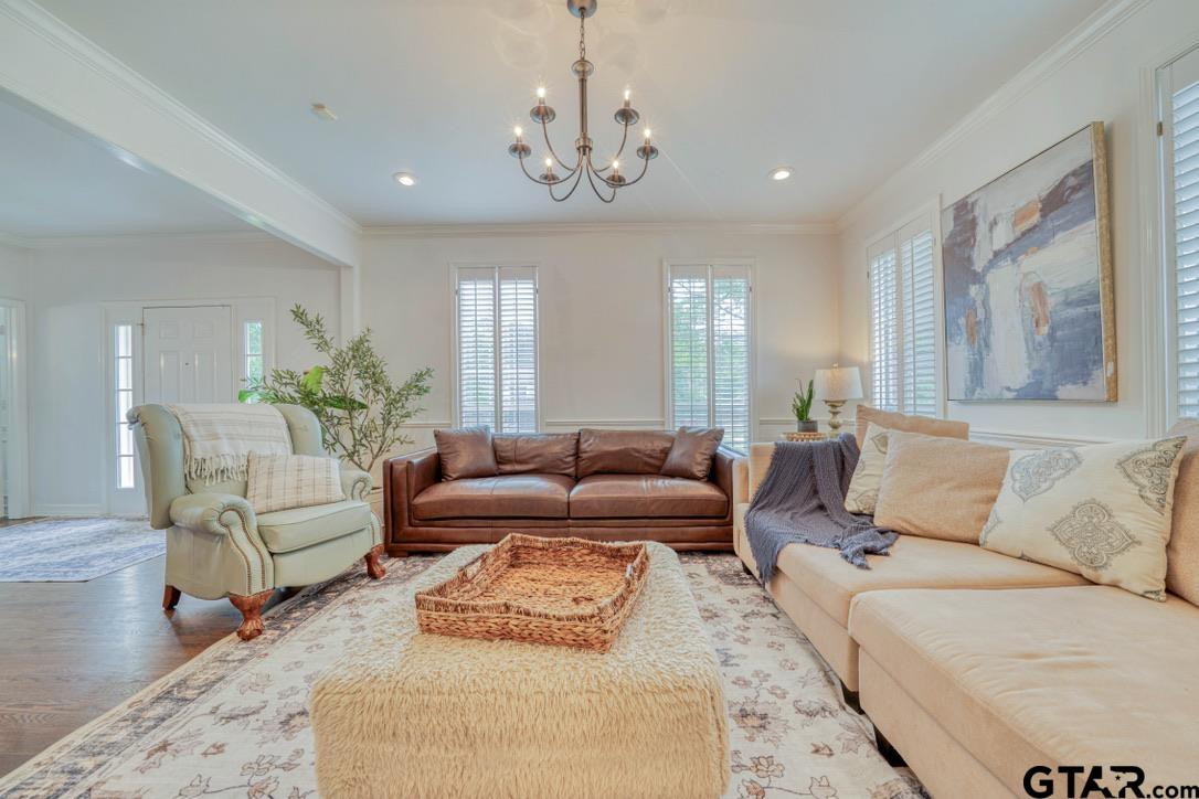 113 Oak Isle Dr.