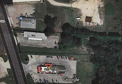 2718 Gilmer Rd Longview TX 75604