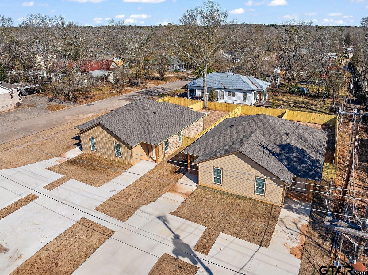 506 & 508 Neches Street