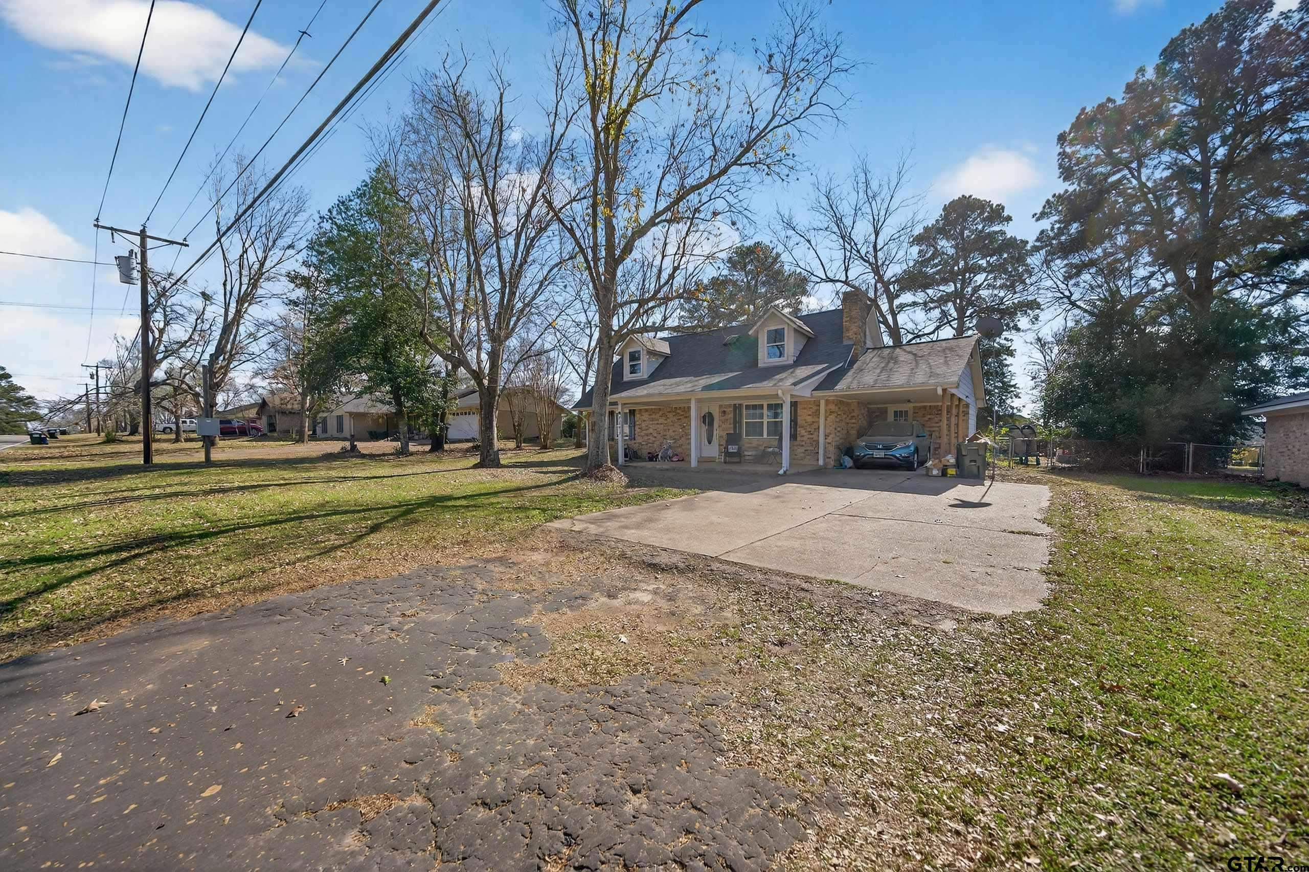 3593 Walnut Hill Dr.