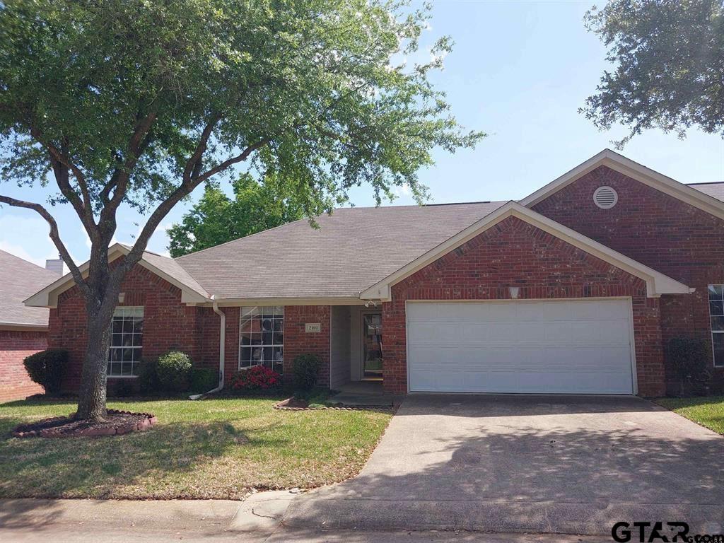 Tyler, Texas 75703, United States, 3 Bedrooms Bedrooms, ,2 BathroomsBathrooms,Residential,Active,228335 Tyler, Texas 75703, United States, 3 Bedrooms Bedrooms, ,2 BathroomsBathrooms,Residential,Active,228335