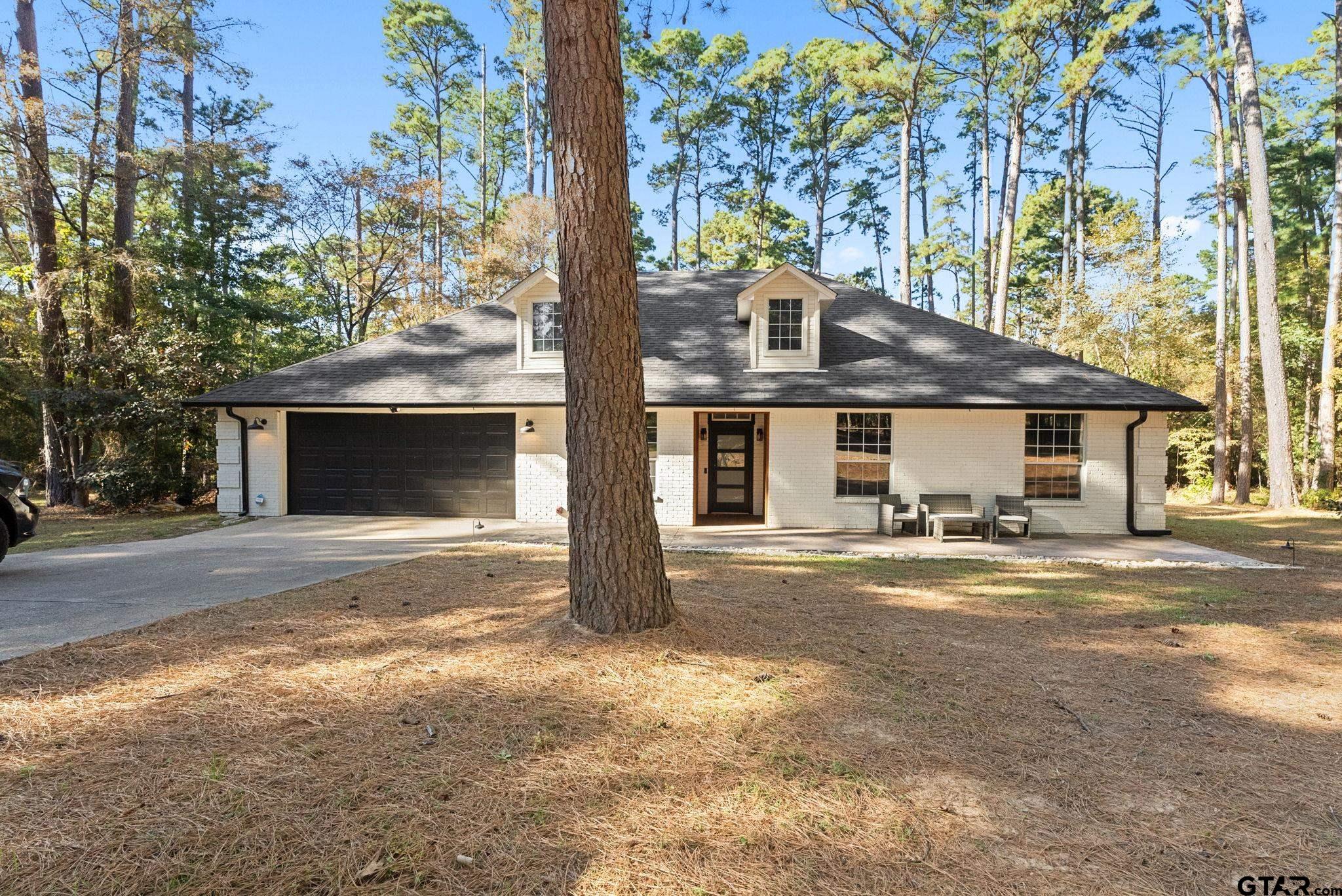 18406 Clear Lake