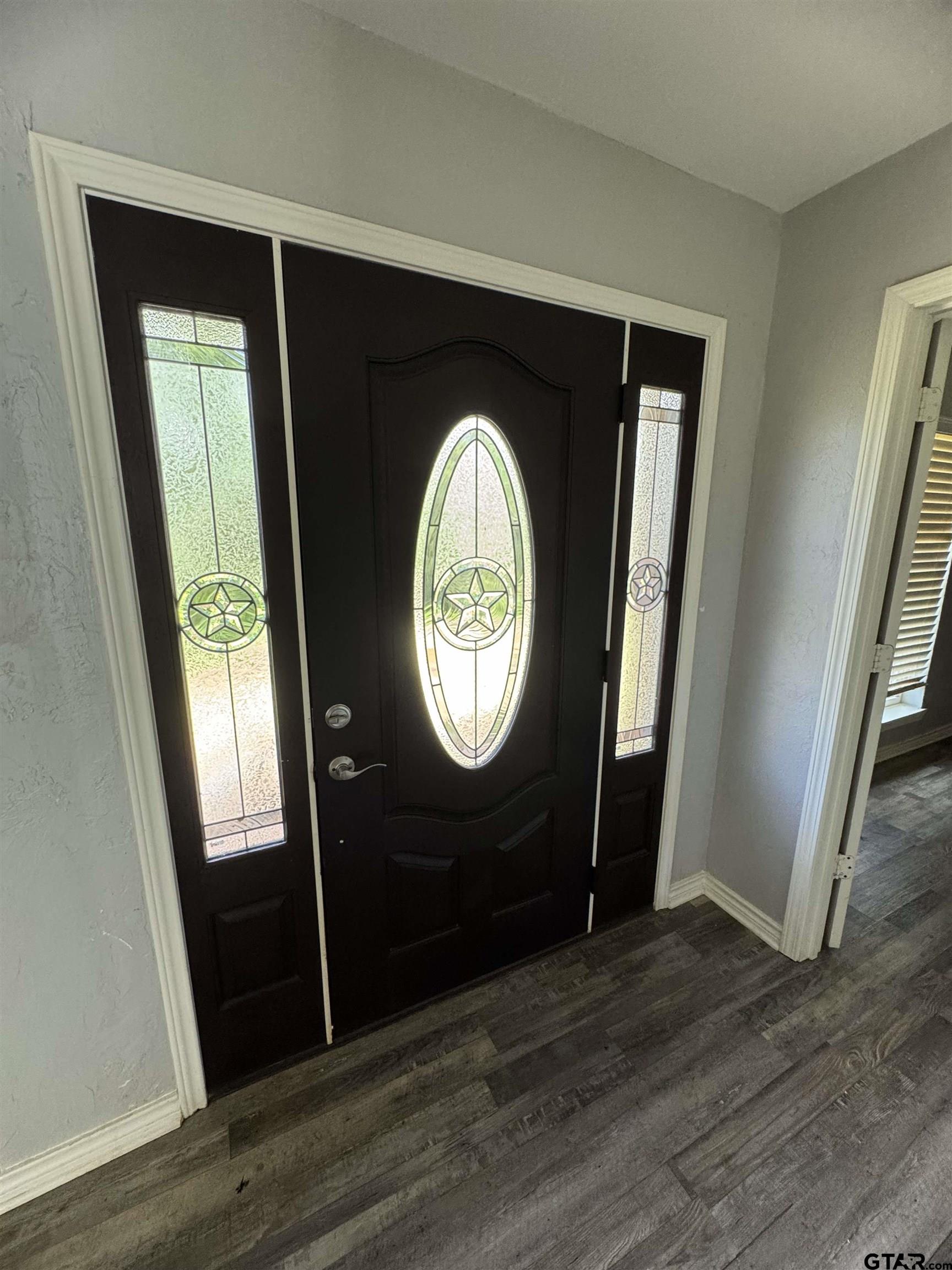 10816 Mountain View Place