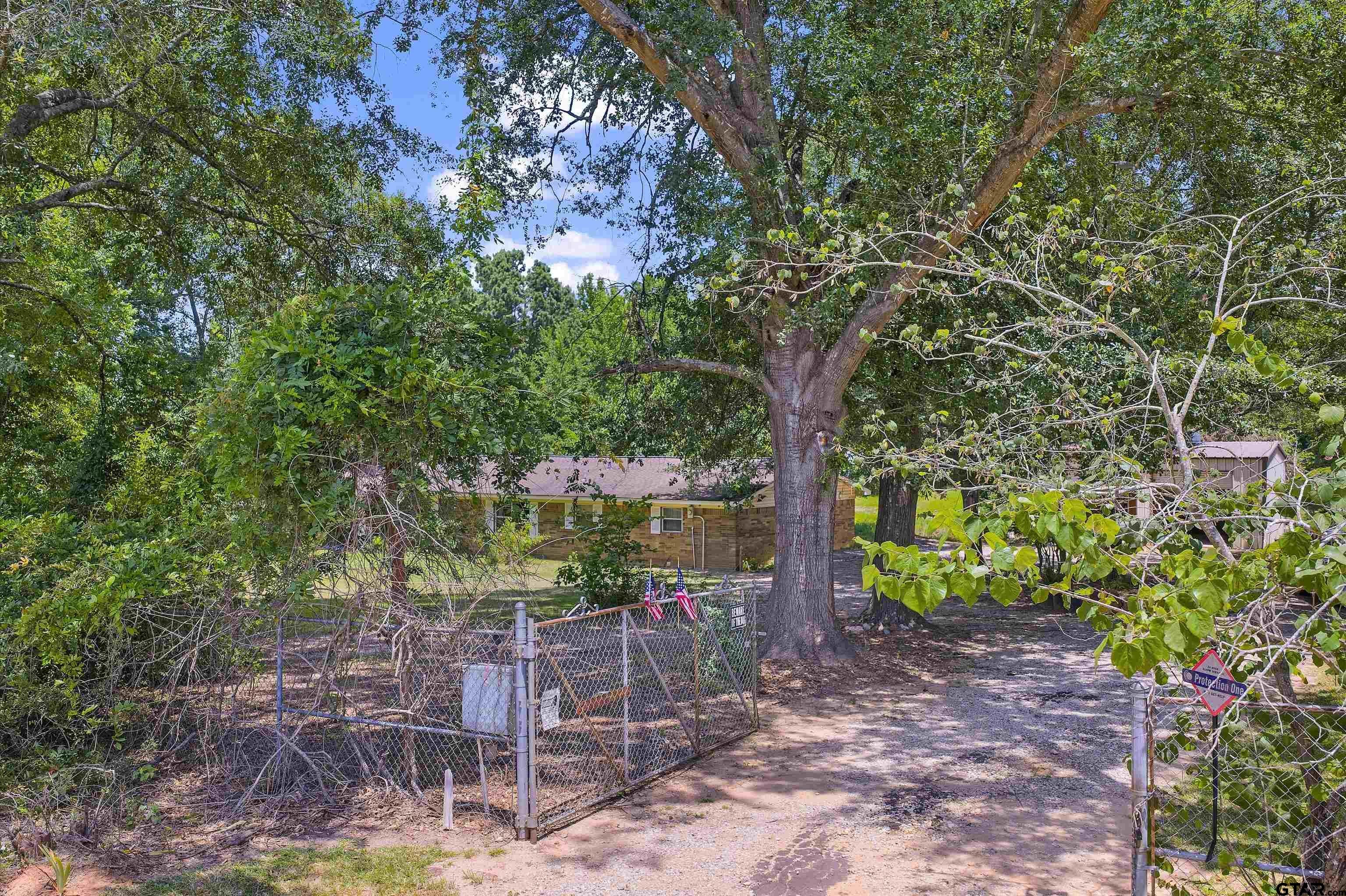 4610 N US Hwy 79