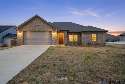 114 Rose Row Winona TX 75792