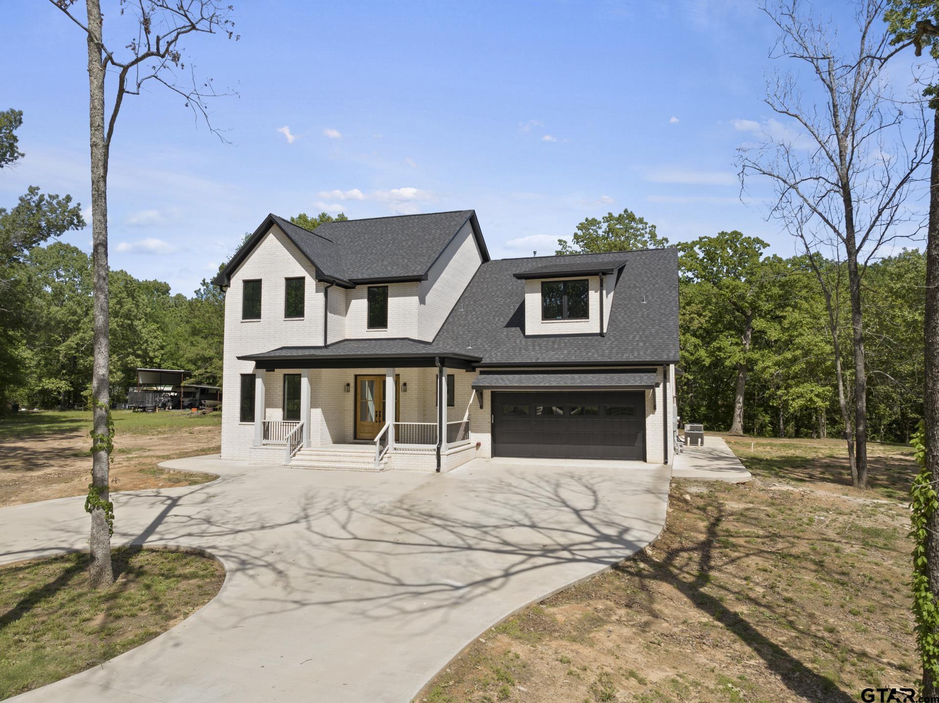 1013 CR 4420 Silver Lake Circle