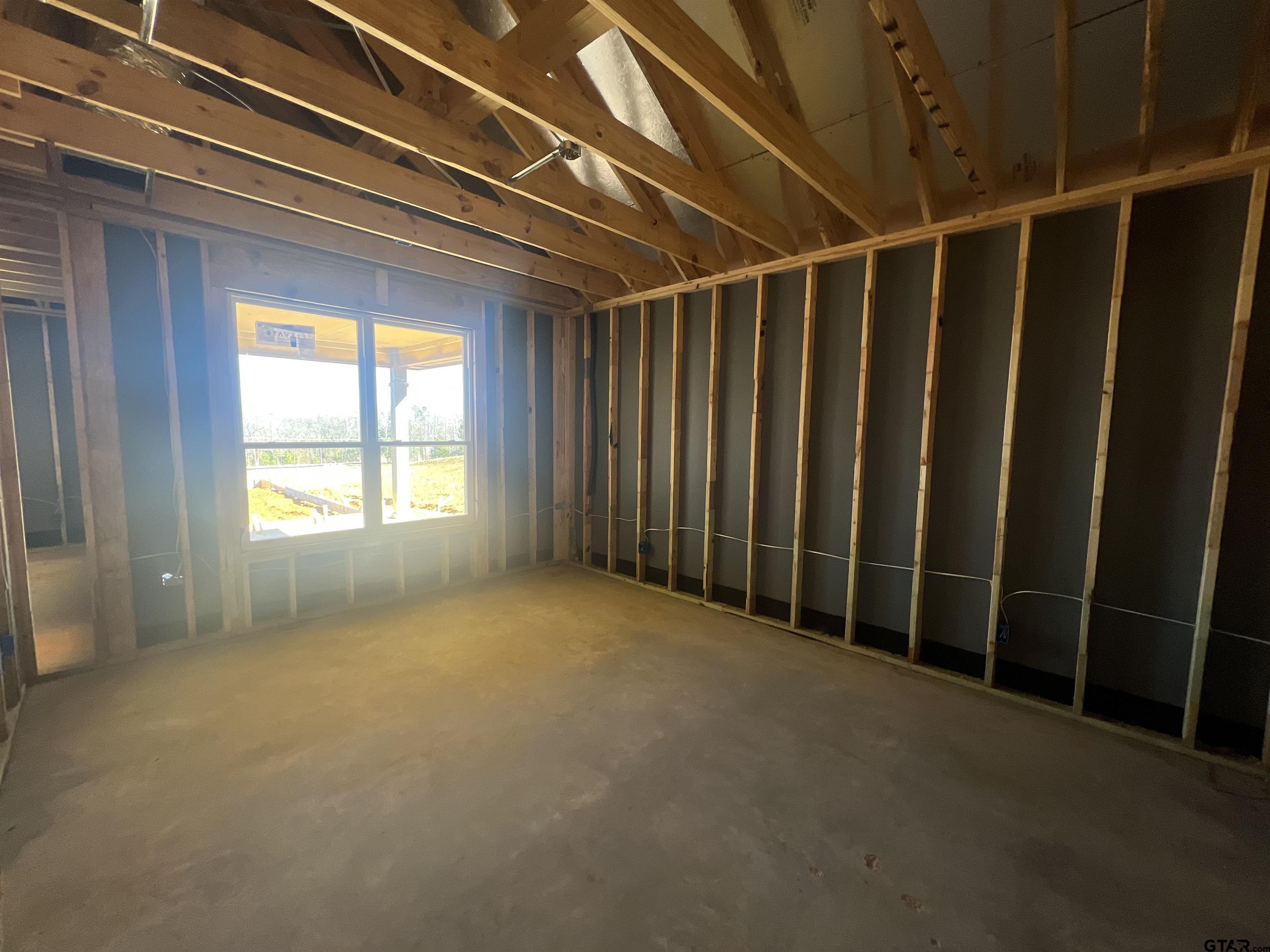 6423 Wellington Oak Avenue